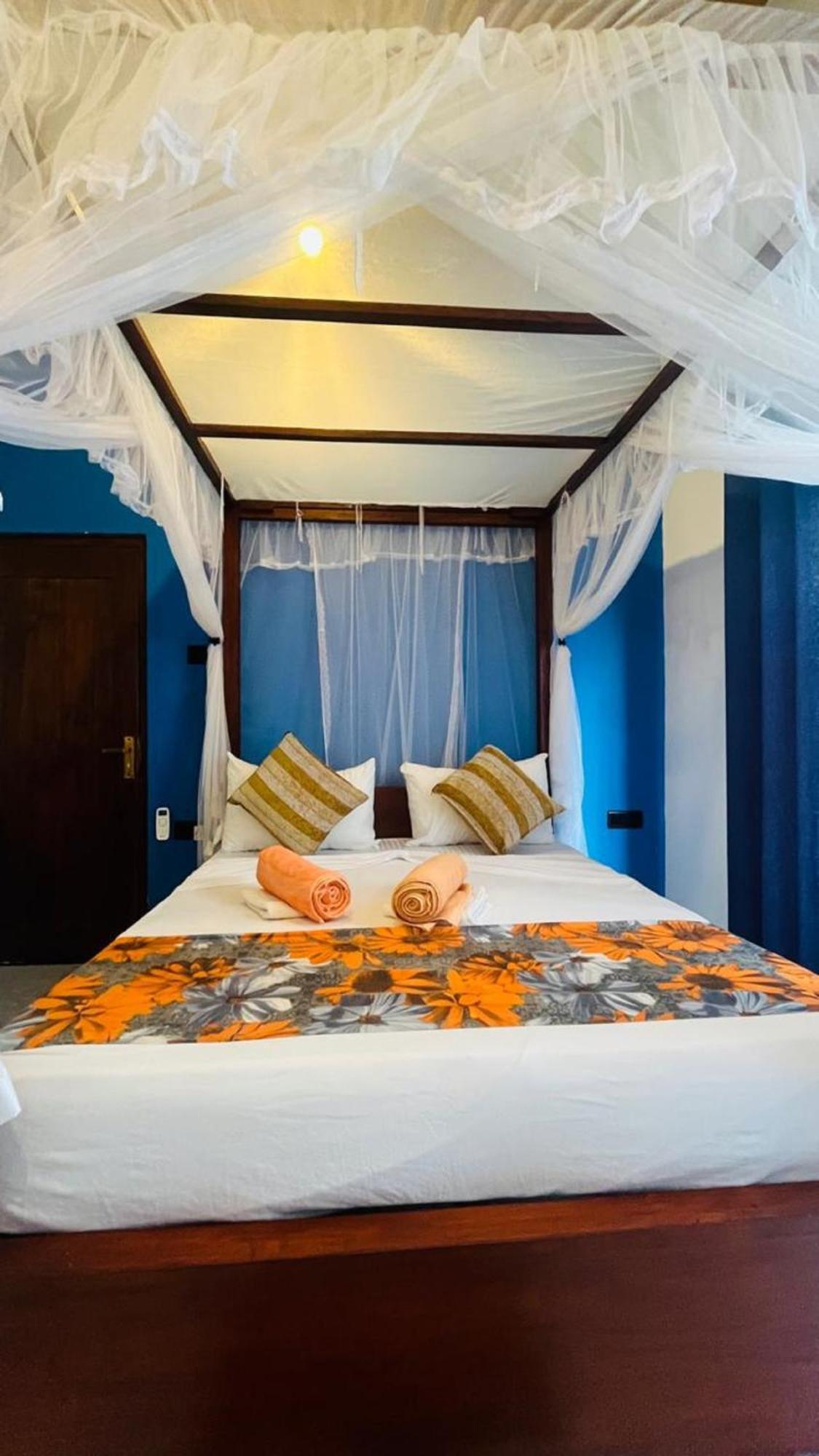 Dew Ashi Homestay Sigirîya Extérieur photo